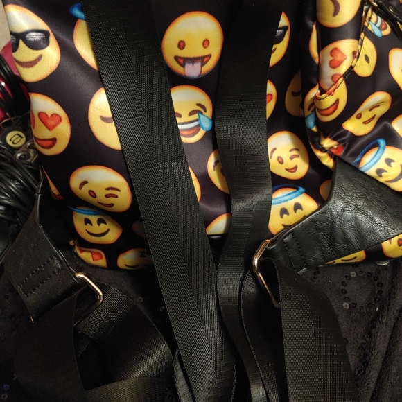 MMS brand emoji back pack - Picture 6 of 7